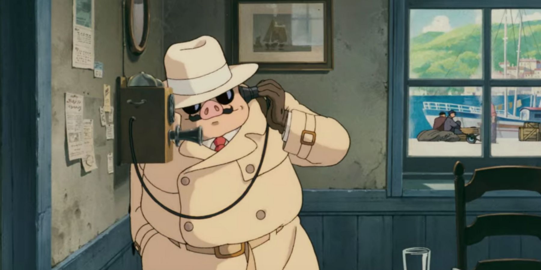 Porco apoiado na parede enquanto fala em um telefone público — ele tá com uma posa muito charmosa